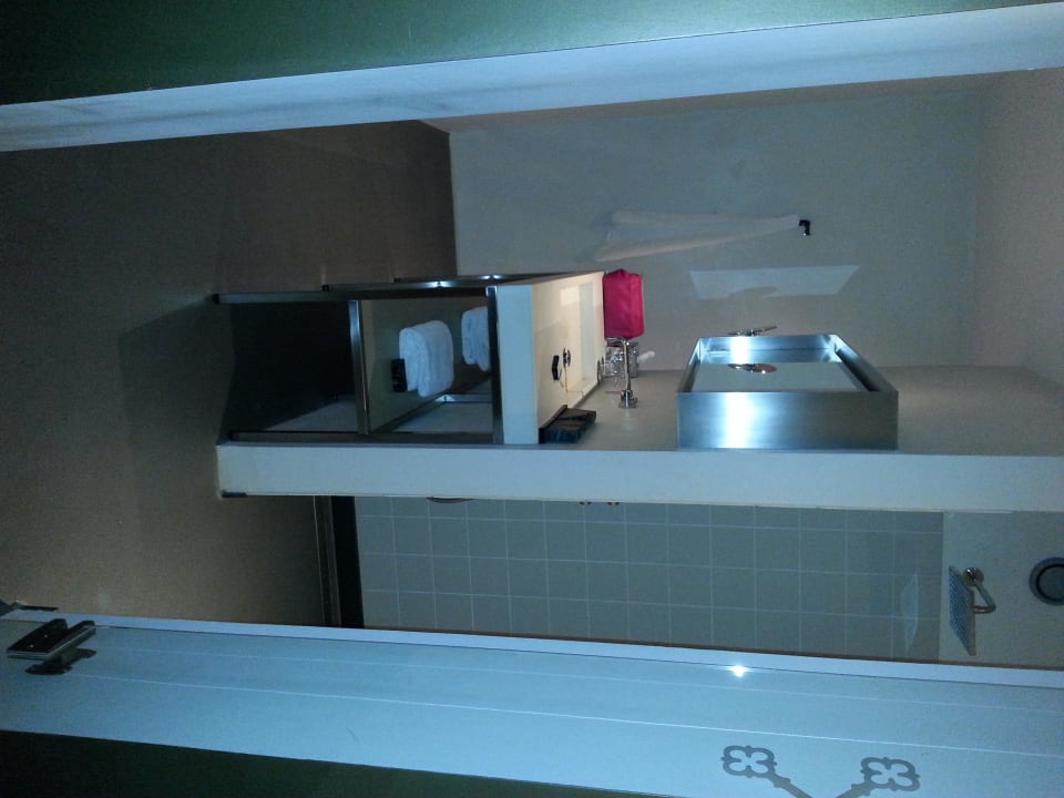 Bad Hotel Het Arresthuis