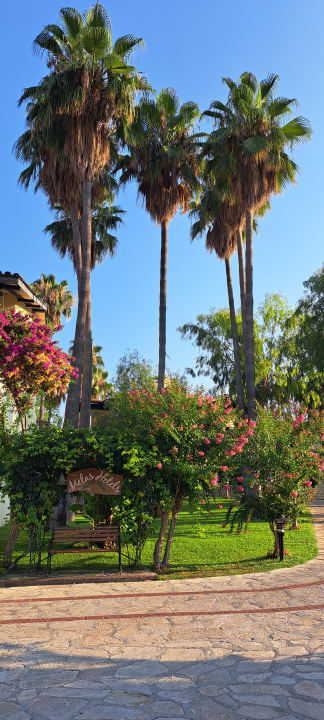 Gartenanlage Melas Holiday Village