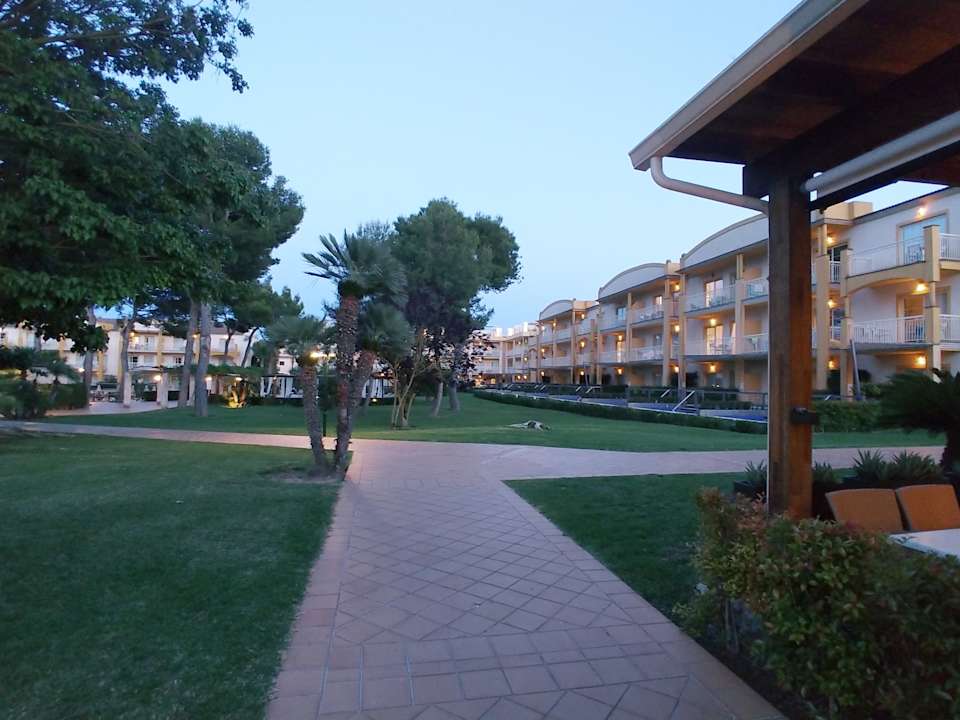 Gartenanlage Zafiro Mallorca