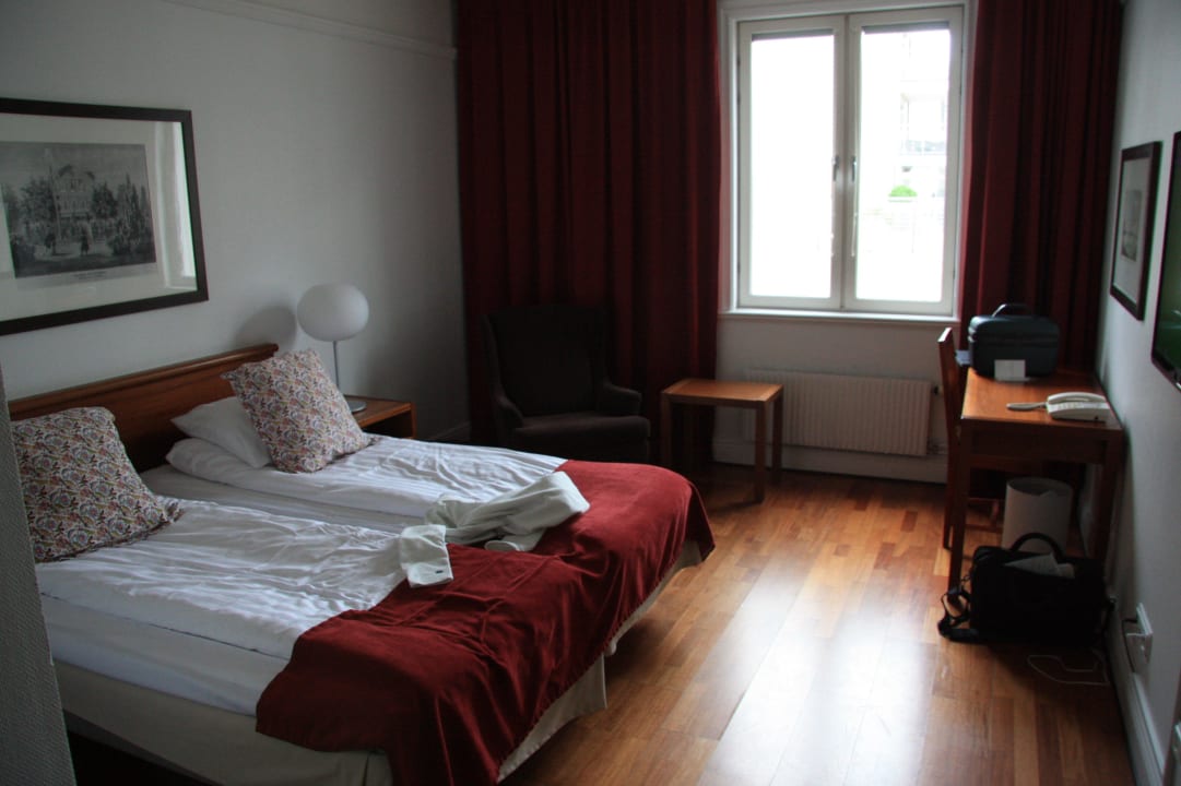 Grosszüges Zimmer  Clarion Collection Hotel Victoria