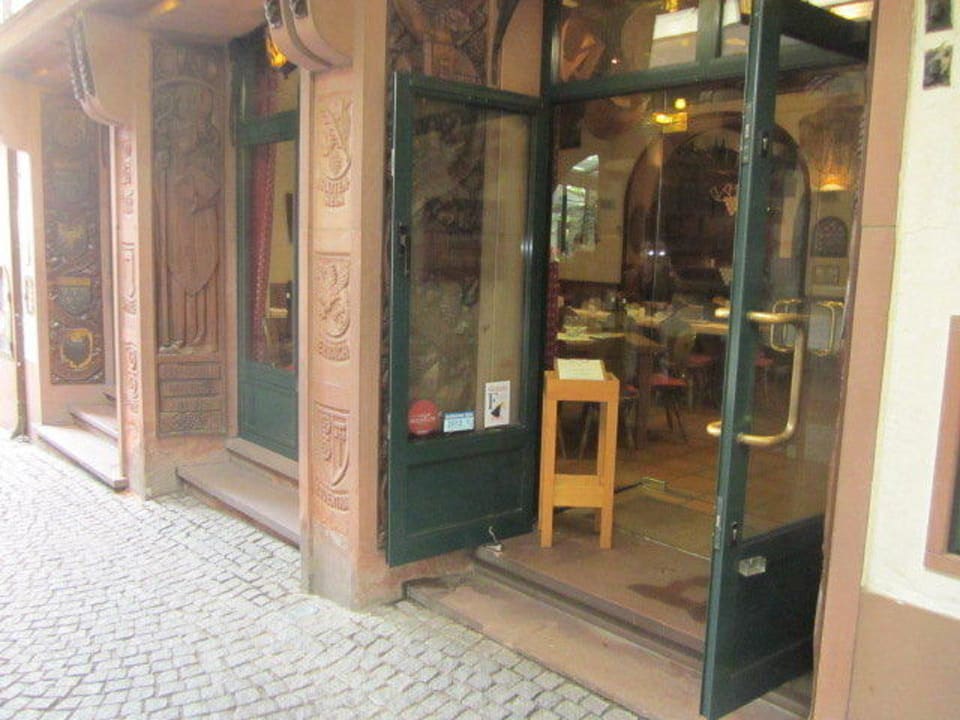 Das Restaurant Breuers Rüdesheimer Schloss