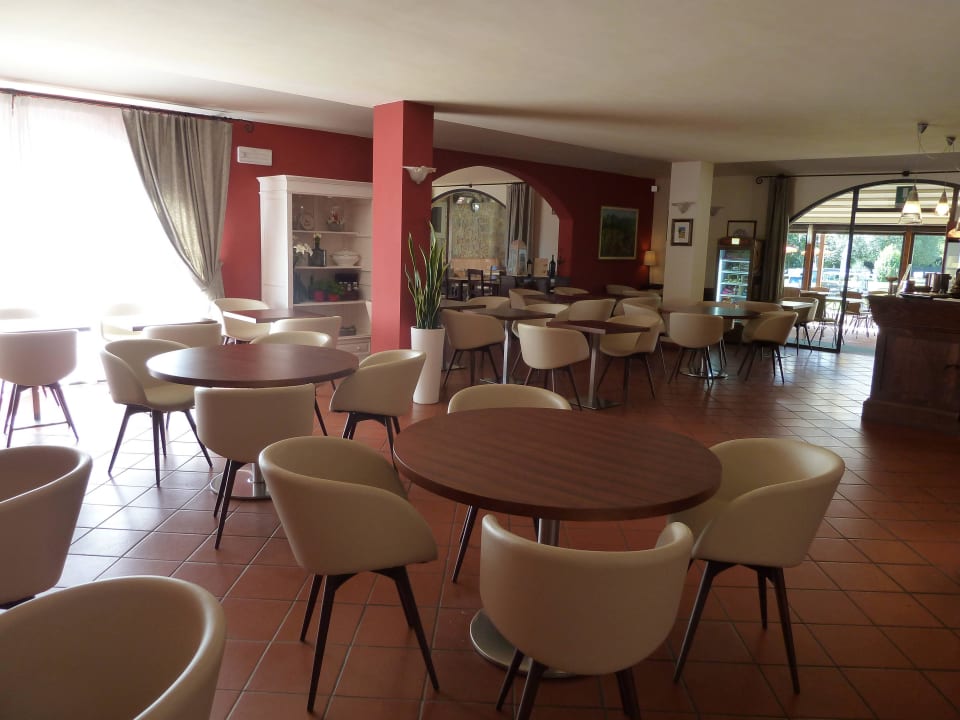 Frühstücksbereich Hotel Casolare le Terre Rosse