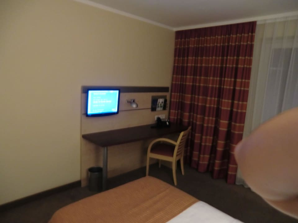 Fernseher Holiday Inn Express Gütersloh