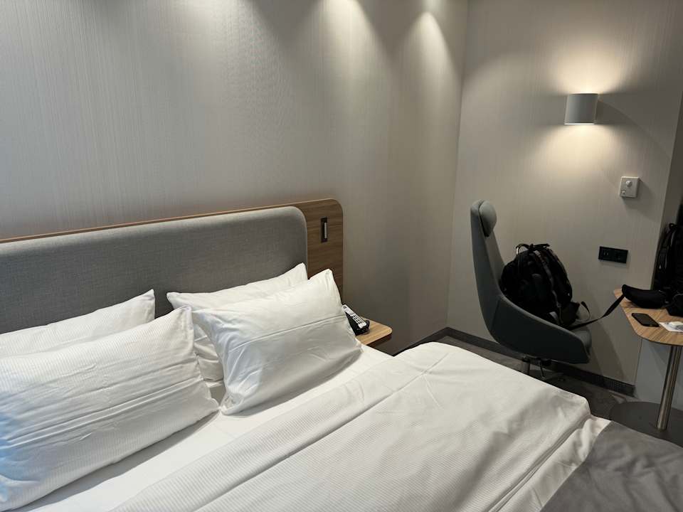 Zimmer Holiday Inn Express Düsseldorf - Hauptbahnhof by IHG