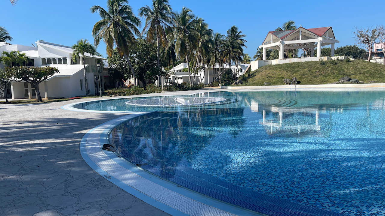 Pool Sol Hicacos Varadero