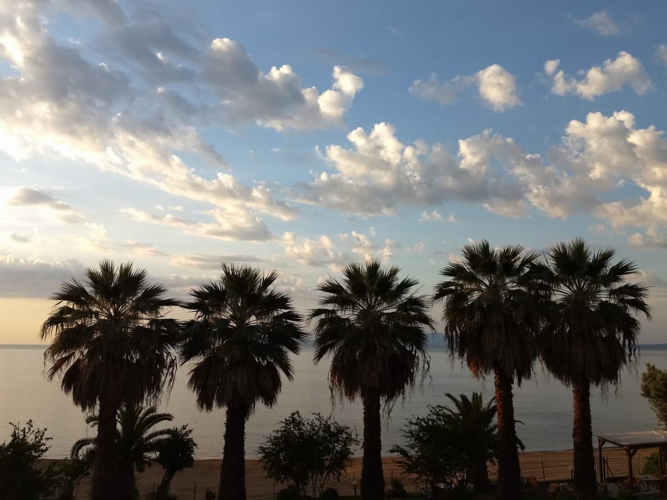 Strand Pension Karvounoskala