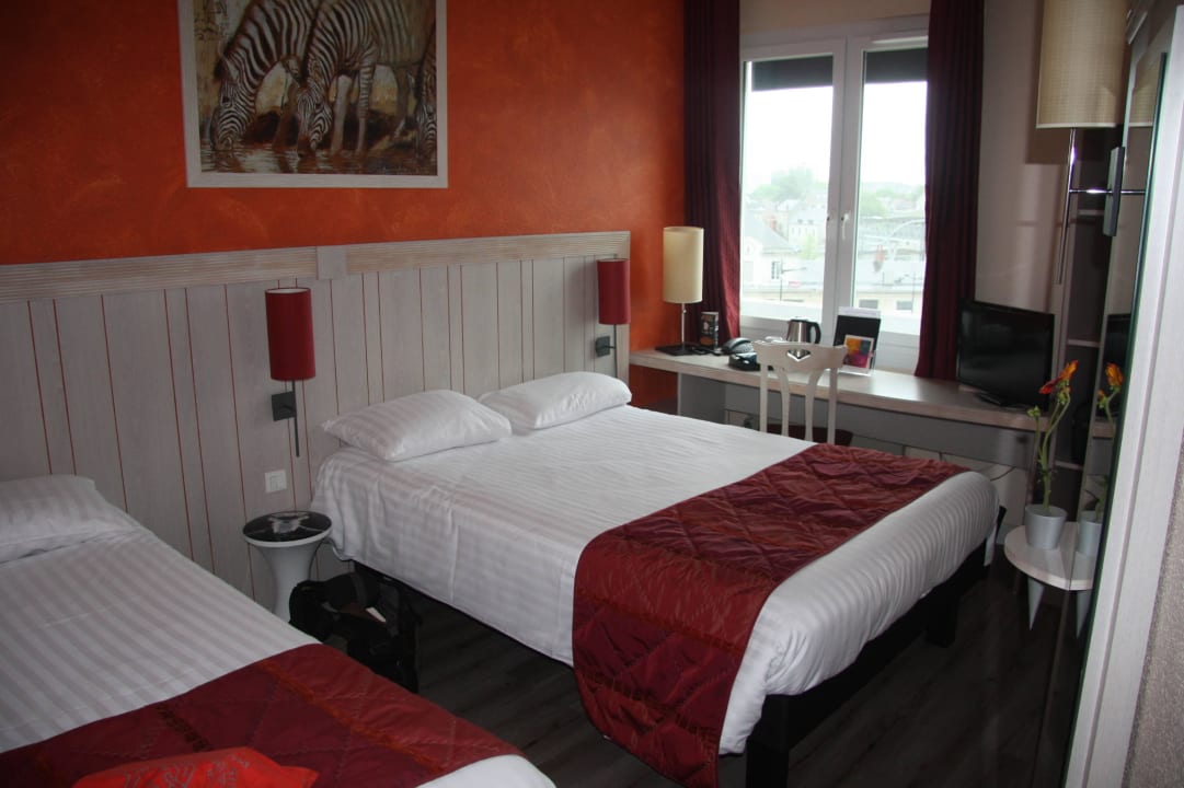 Kleines Zimmer  Hotel Le Berry
