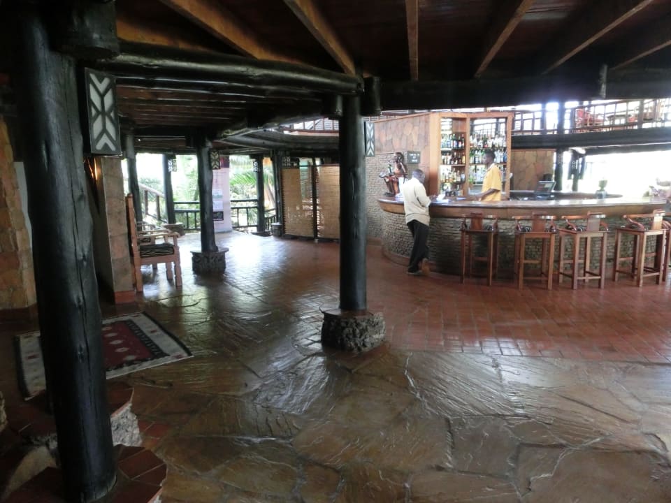 Durchgang von der Lobby Ol Tukai Lodge