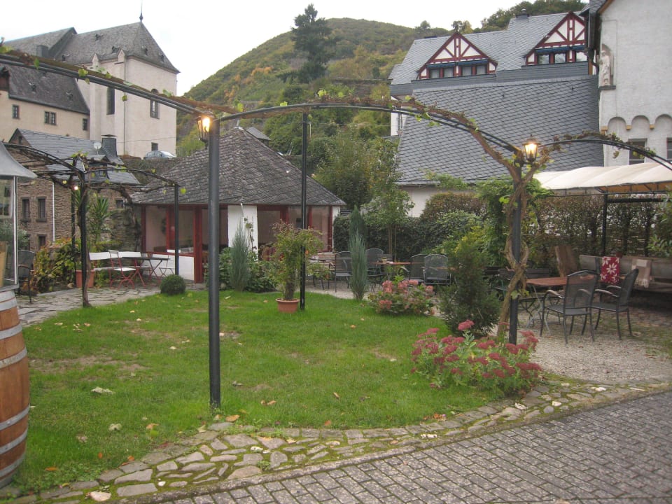 Außenbereich Haus Burgblick