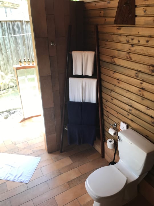 Zimmer Kuredu Island Resort & Spa