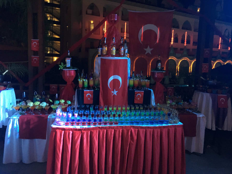 Gastro Well Palace Side