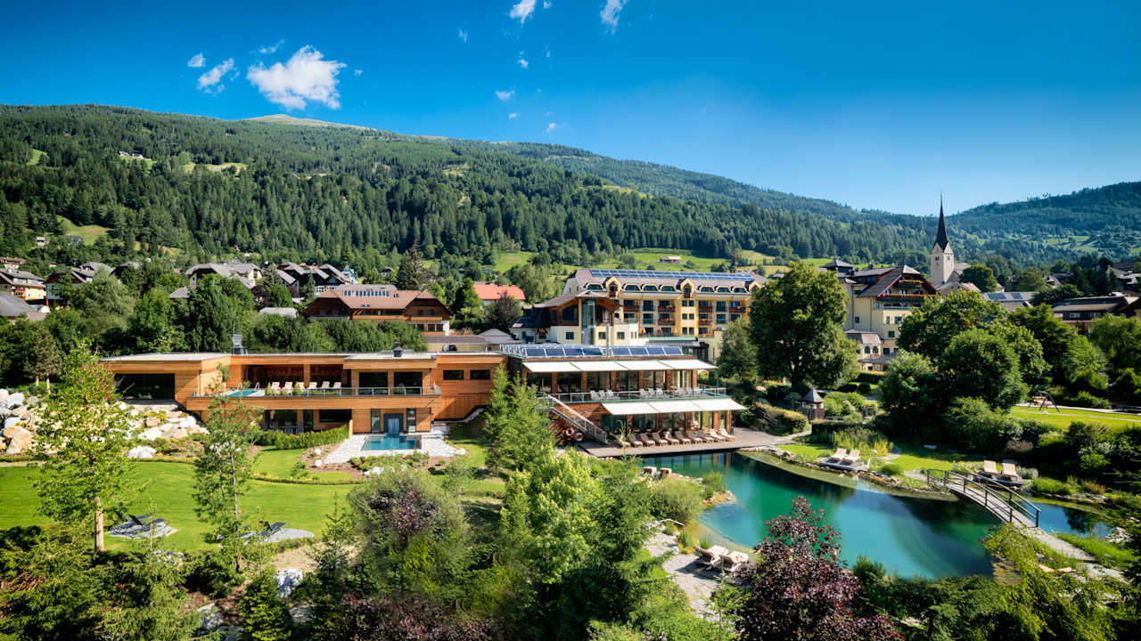 Außenansicht Wellnesshotel Eggerwirt