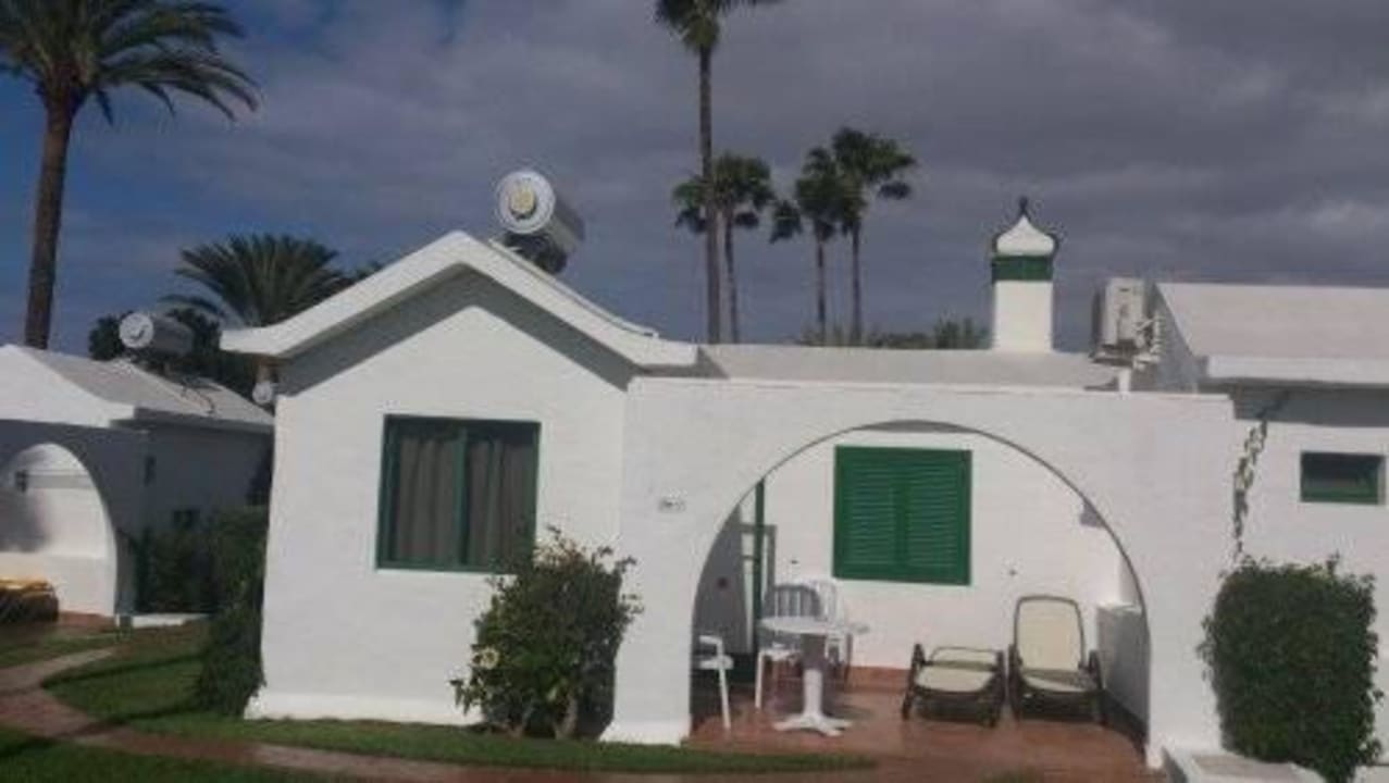 Bungalow Canary Garden Club