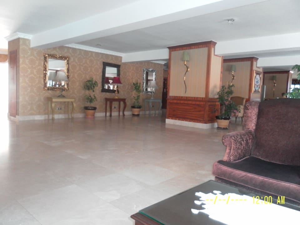 Лобби Senza Grand Santana Hotel