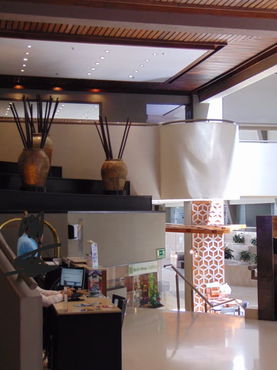Lobby Hotel Crowne Plaza San Jose Corobici