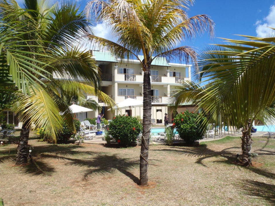 Sicht vom Eingang Richtung Pool Hotel De Conti