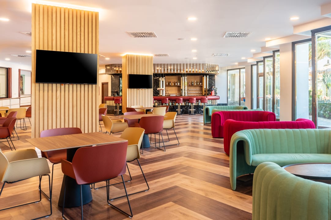 Gastro Hotel Vibra Beverly Playa