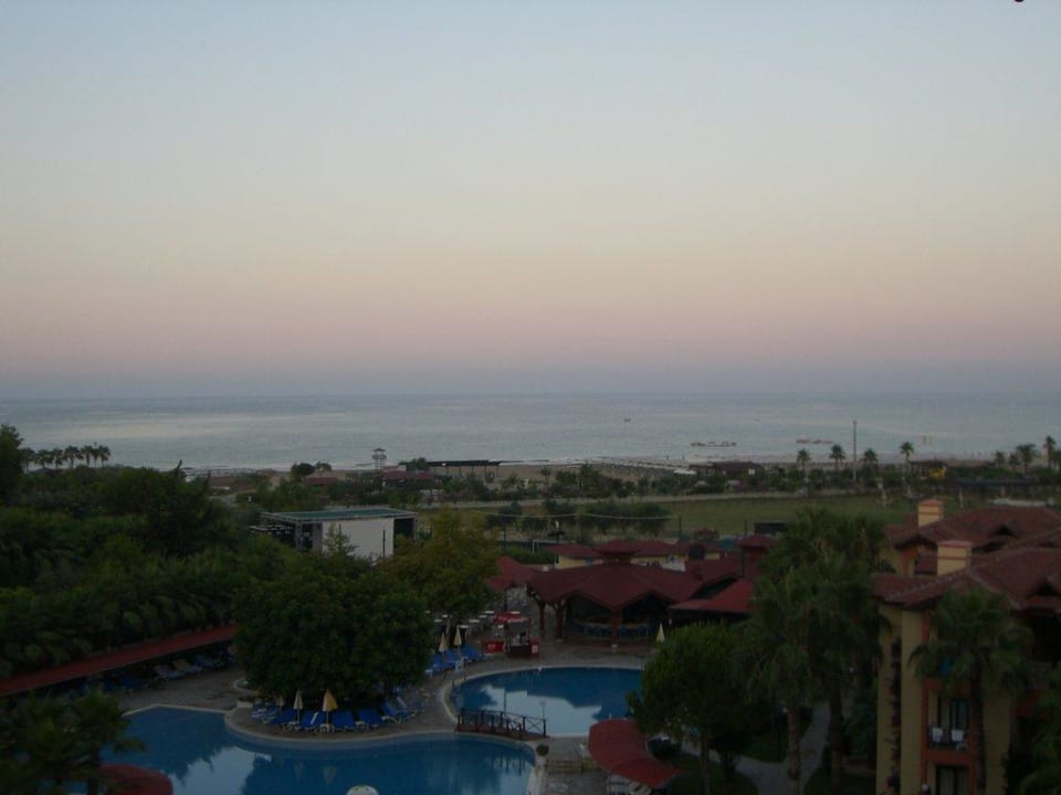 Ausblick vom Zimmer 5.Stock Miramare Queen Hotel