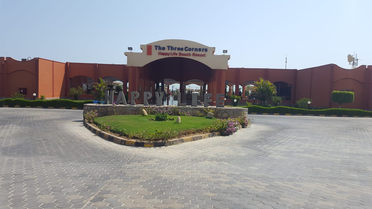 Außenansicht Three Corners Happy Life Beach Resort