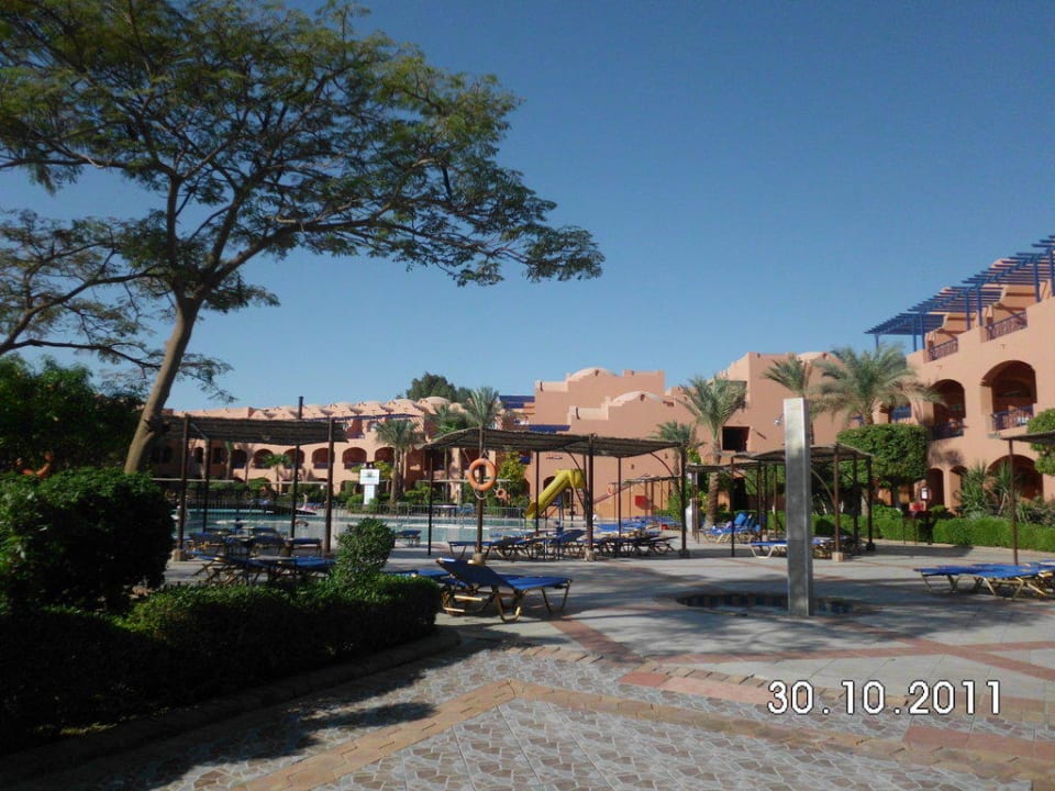 Familypool Jaz Makadi Oasis Resort