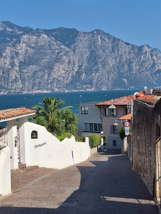 Außenansicht Hotel Castello Lake Front
