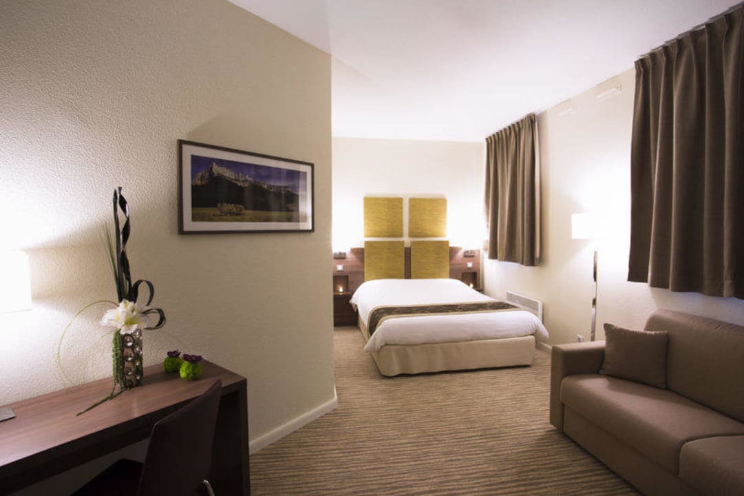 Appartement supérieur Hotel Kyriad Chambery Centre - Curial