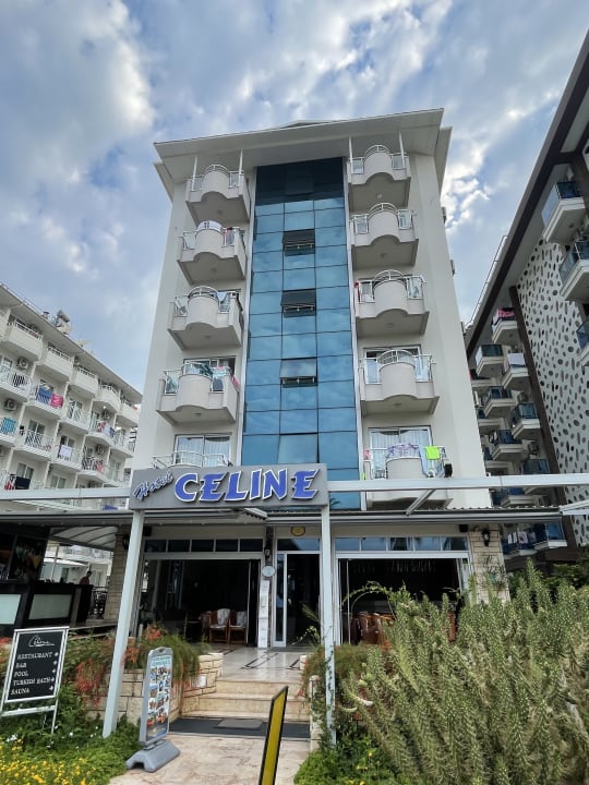 Außenansicht Kleopatra Celine Hotel