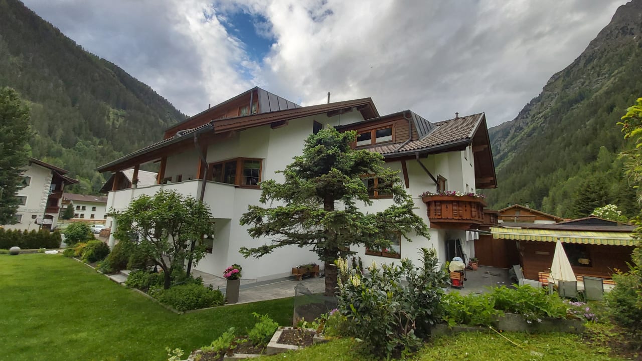 Außenansicht Pension Haus Gfall