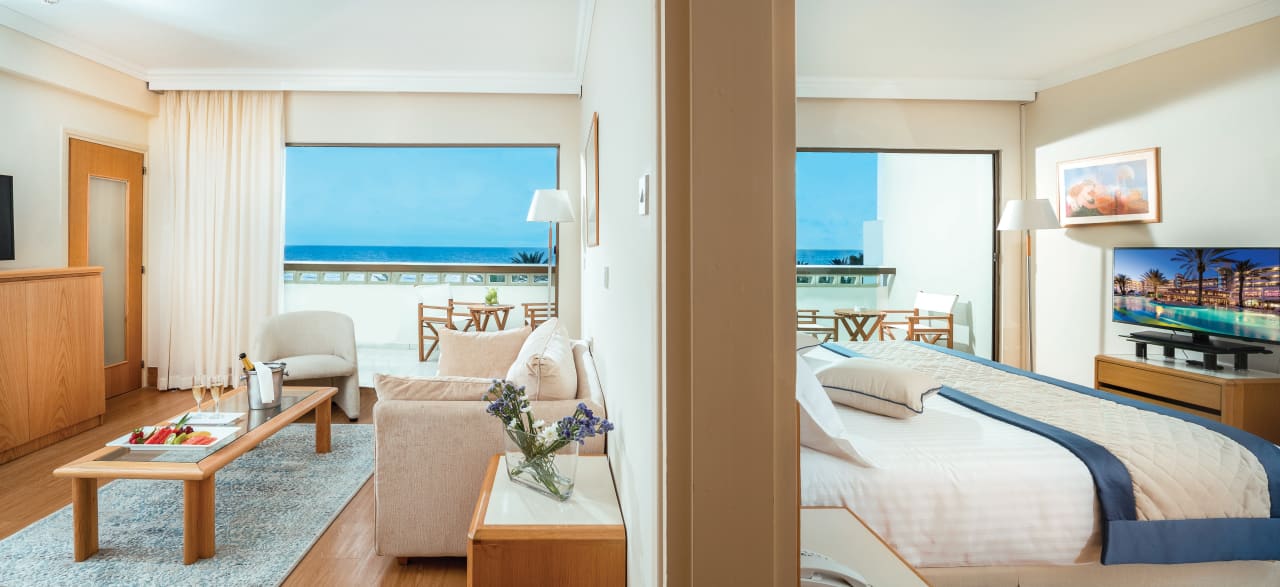 Zimmer Constantinou Bros Athena Beach Hotel