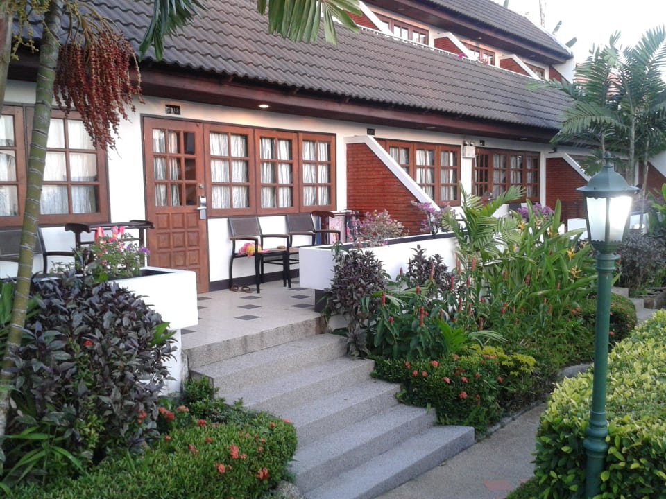 Unser zweites Zimmer im schönen Garten! Best Western Phuket Ocean Resort
