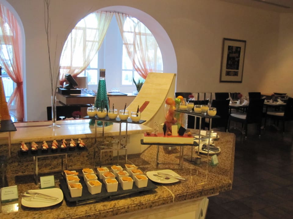 Nachspeisenbüffet Hilton Salalah  Resort