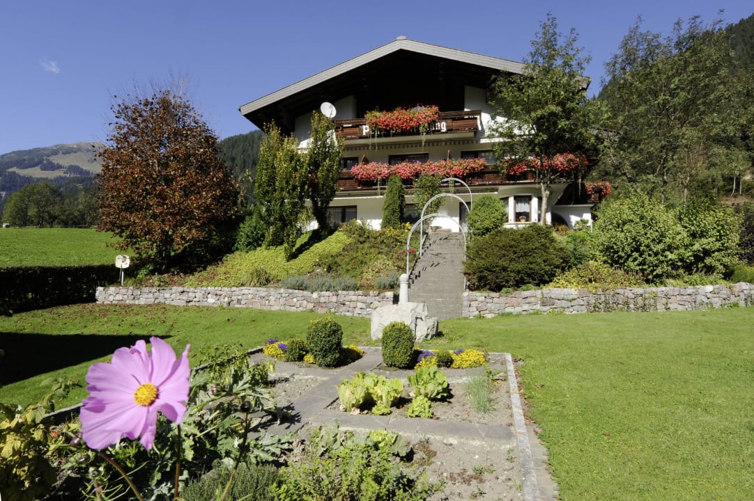 Außenansicht Pension Sonnenhang Sonnenhang Montafon