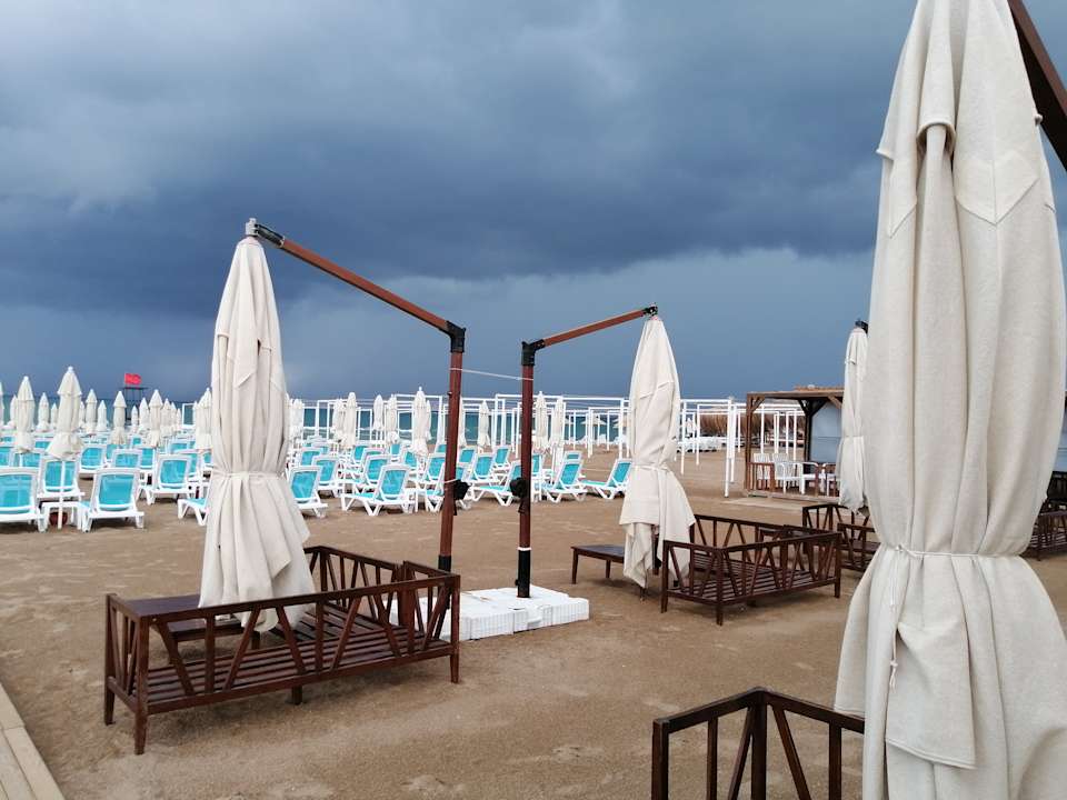 Strand Arnor de Luxe Hotel & Spa