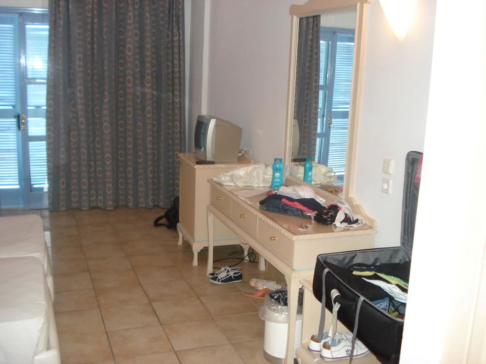 Zimmereinrichtung  Mitsis Rodos Village