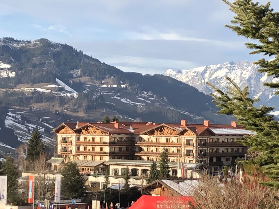 Außenansicht Hotel Oberforsthof