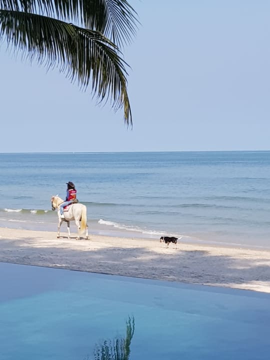 Strand Laksasubha Hua Hin