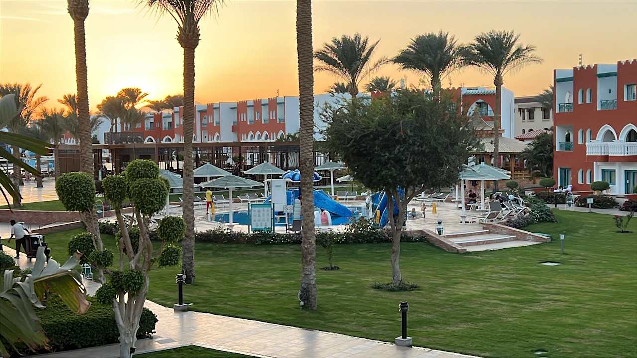 Gartenanlage SUNRISE Garden Beach Resort