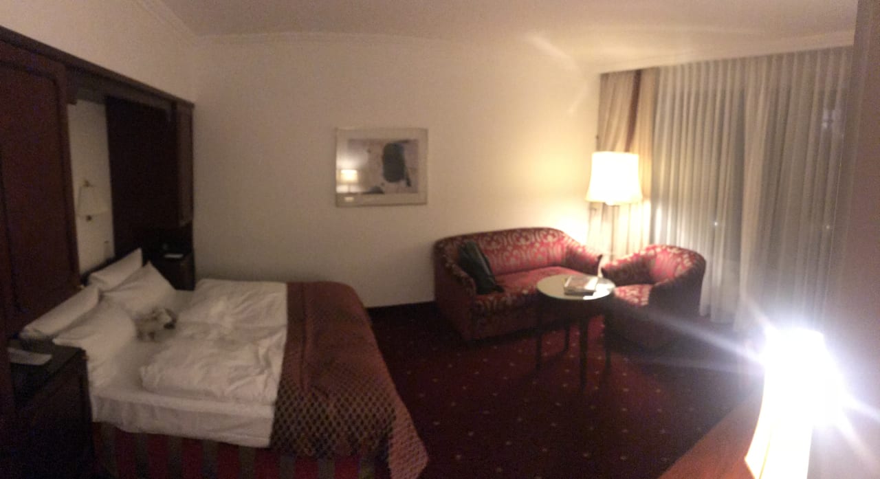 Zimmer Bernstein Villa Kastania