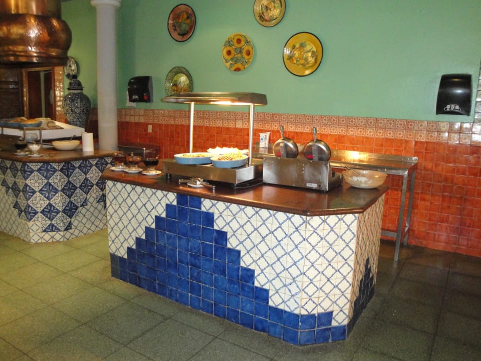 Buffet Iberostar Waves Costa Dorada