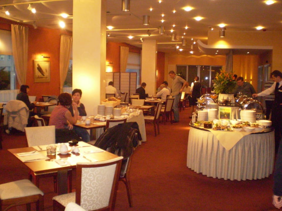 Restaurant Airport Hotel Okecie