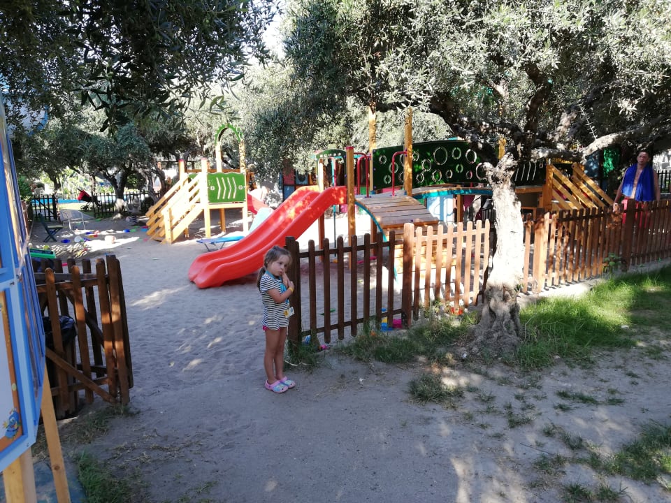 Gartenanlage TUI KIDS CLUB Alex Beach
