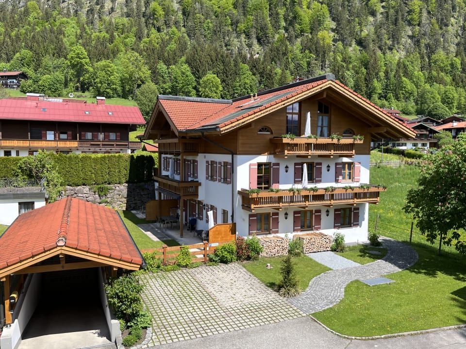 Außenansicht Ferienwohnungen Beim Hausbacher