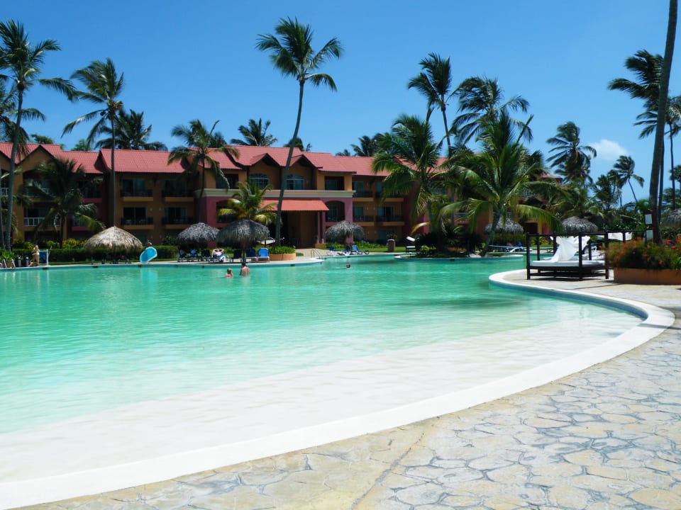 Am Pool Punta Cana Princess All Suites Resort & Spa