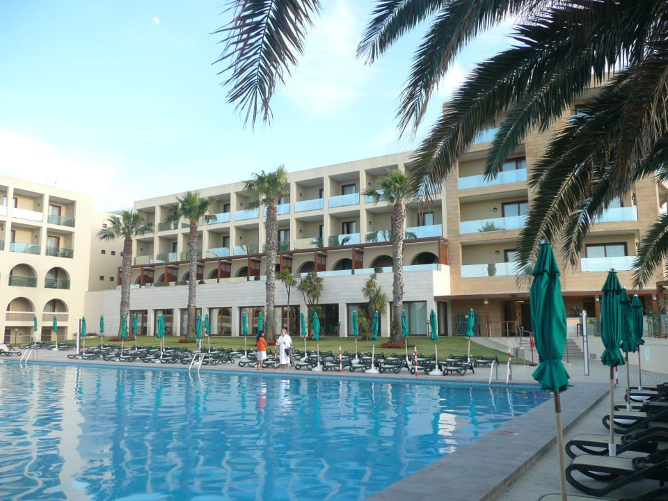 Innenhof mit Hotel Smy Carlos V Wellness & Spa Alghero