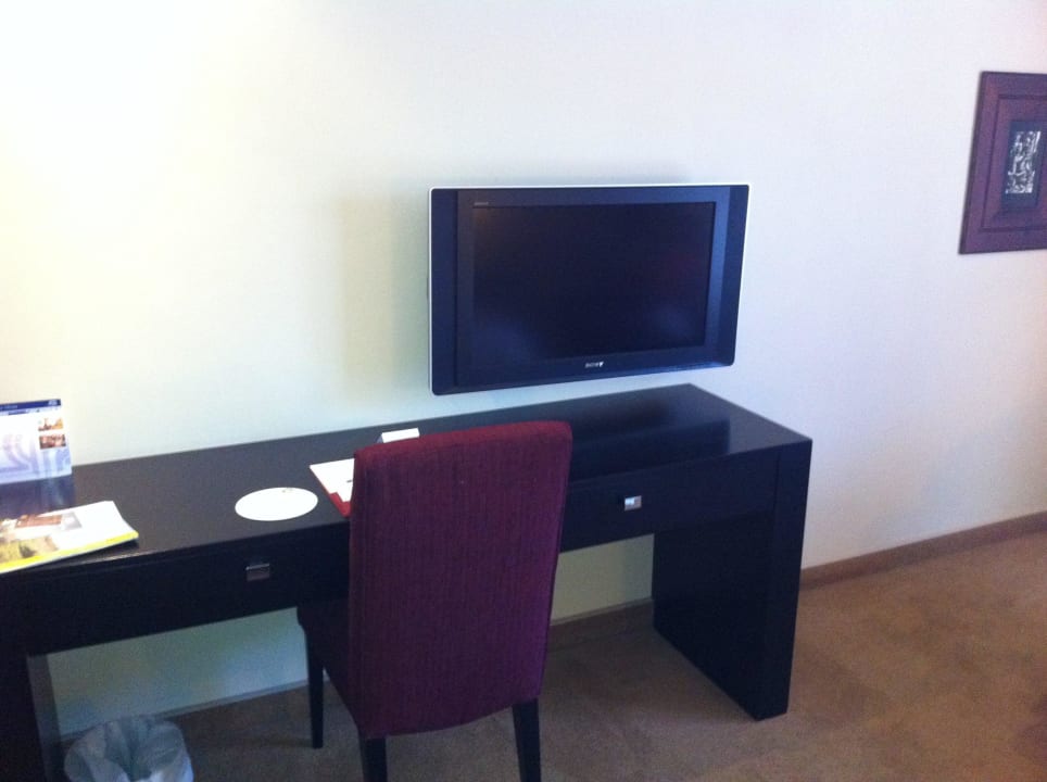 Zimmer 1116: Schreibtisch und Flachbildschirm Hotel The Paxton