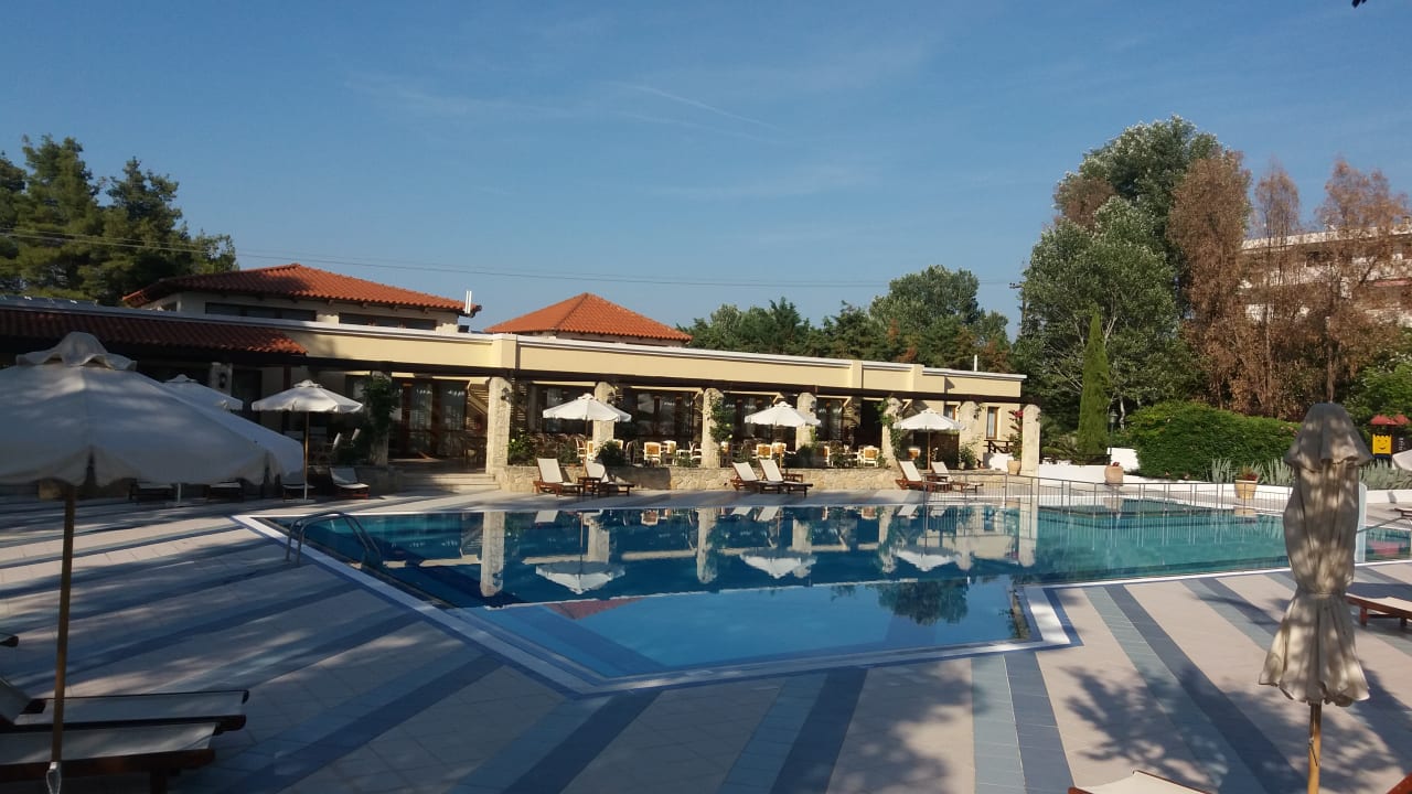 Pool Aegean Melathron Thalasso Spa Hotel