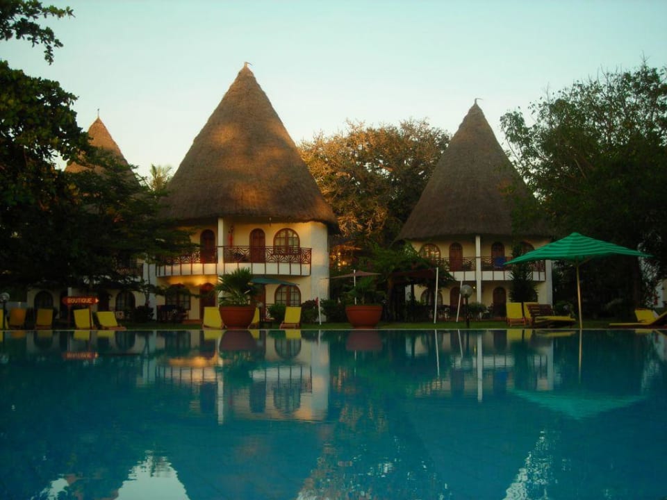 Rundalow Neptune Paradise Beach Resort & Spa