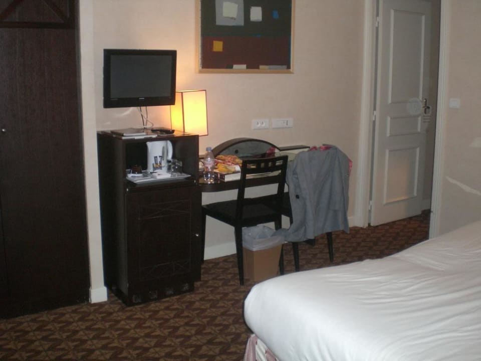 Zimmer Hotel Helios Opera