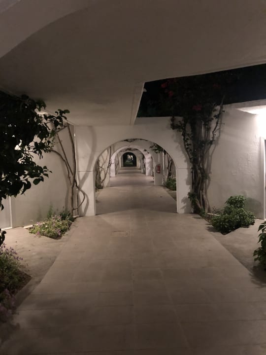 Außenansicht TUI KIDS CLUB Alex Beach