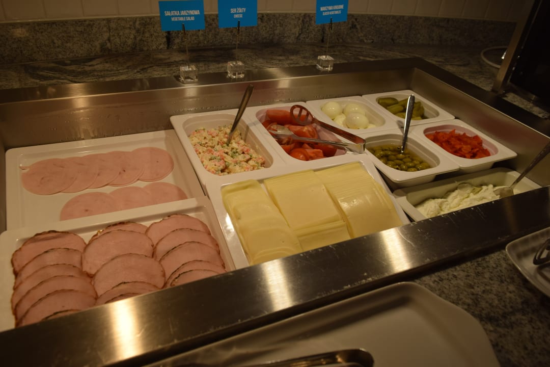 Gastro Hampton by Hilton Krakow Airport